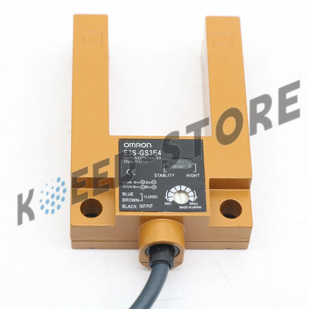 1PCS Omron E3S-GS3E4 E3SGS3E4 Photoelectric Switch