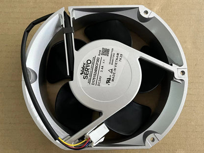 new 1PC SERVO D1751S24B8CP353 ACS880 frequency converter 1751 4-wire inverter fan