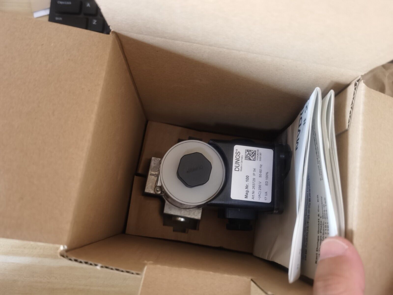 new 1PC Dungs MVD205/5 MVD2055 AC230V IP54 Solenoid Valve - DUNGS