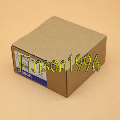 Omron Photoelectric Switch E2K-C25MF1 10-40VDC - OMRON
