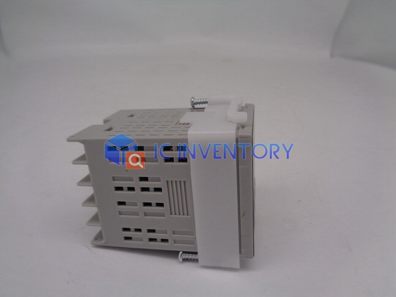 new 1PCS Omron Temperature Controller E5CWL-R1TC 100-240VAC In Box - OMRON