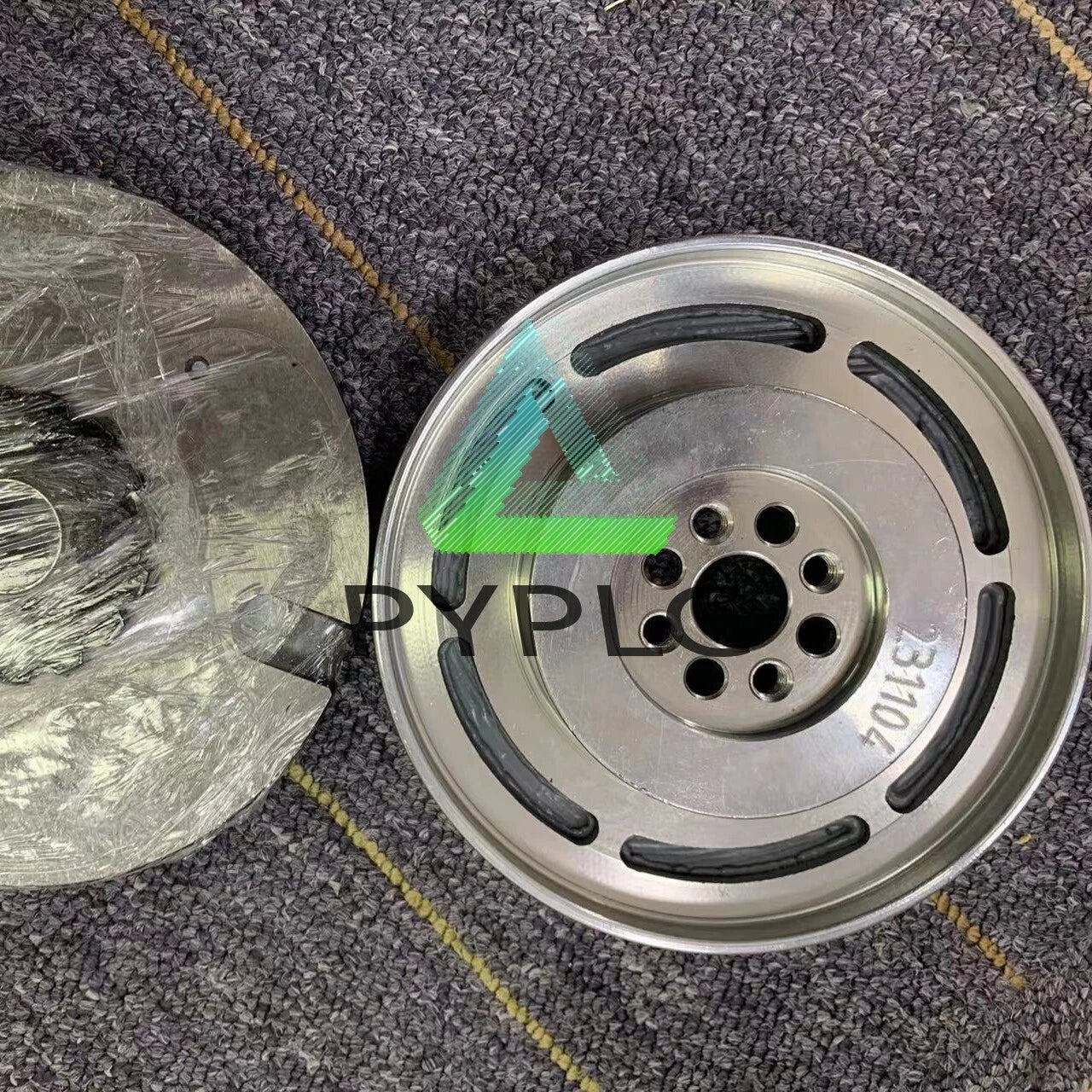 1Pcs 5900 Airless Paint Sprayer Clutch 241113 Assembly Kit 309890