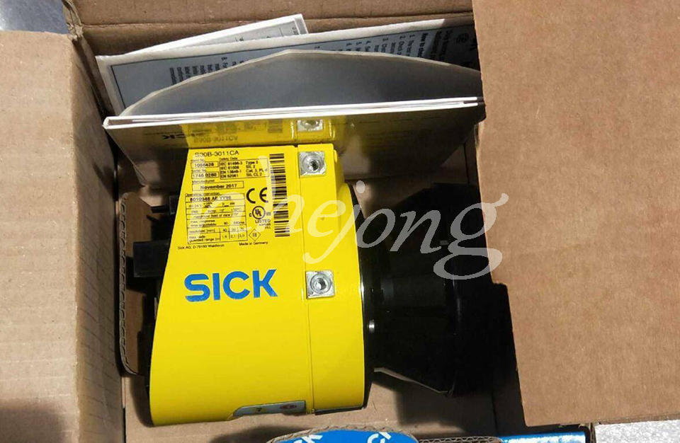 1PCS SICK LASER SCANNER S30B-3011CA - SICK
