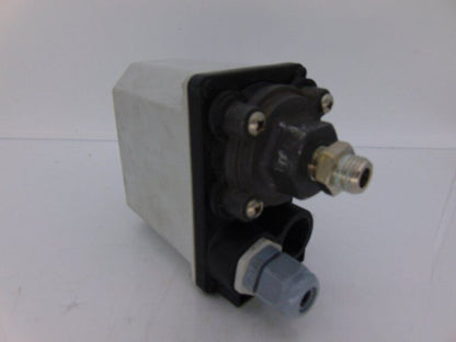 Eaton Professional MCS11 SWITCH High-Performance Switchgear Unit - EATON