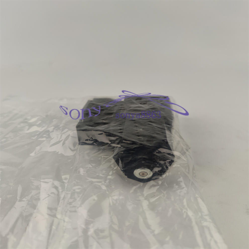 new One YUKEN DSG-01-2B3B-D24-50 Solenoid Valve - YUKEN