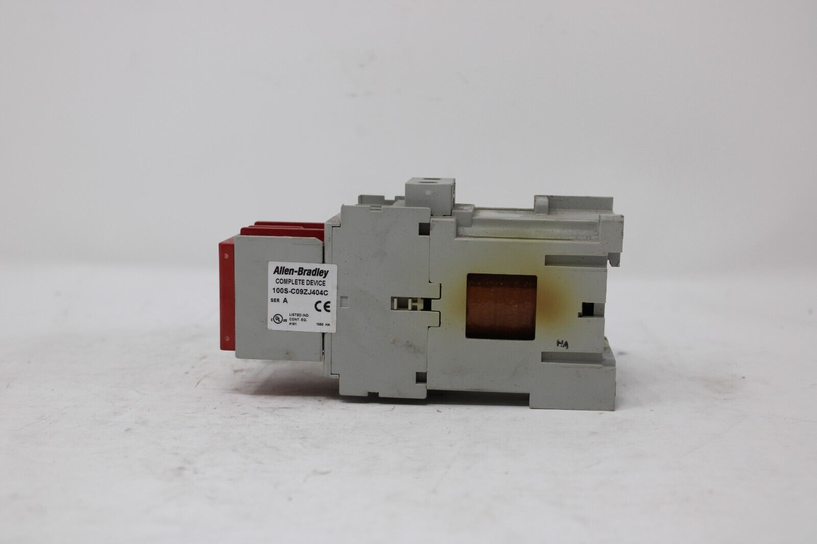 used Allen Bradley 100S-C09ZJ404C Guardmaster Safety Contactor - ALLEN BRADLEY