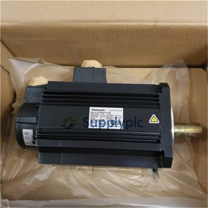 new 1pc Panasonic MDME302GCHM Servo Motor One Year