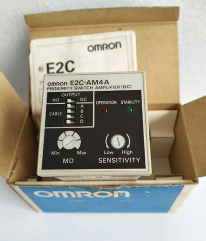Omron E2C-AM4A Amplifier Proximity Inductive Sensor E2CAM4A DC 3-Wire - OMRON
