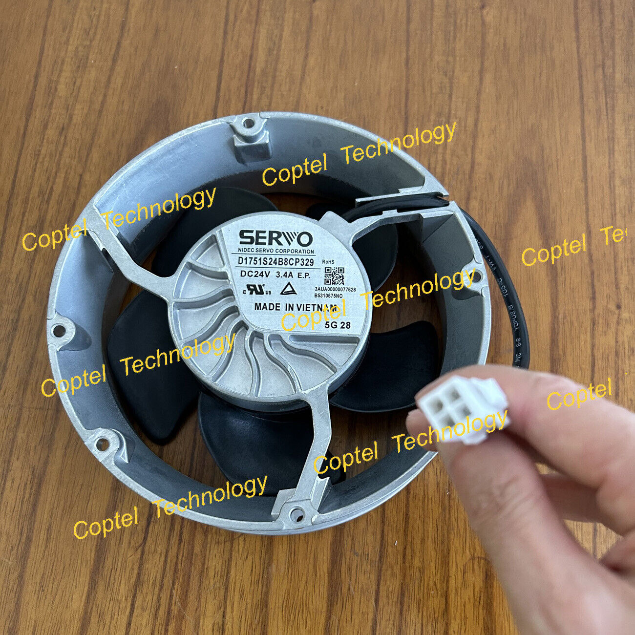 DC24V 3.4A 4-wire Inverter Cooling Fan D1751S24B8CP329 - SERVO