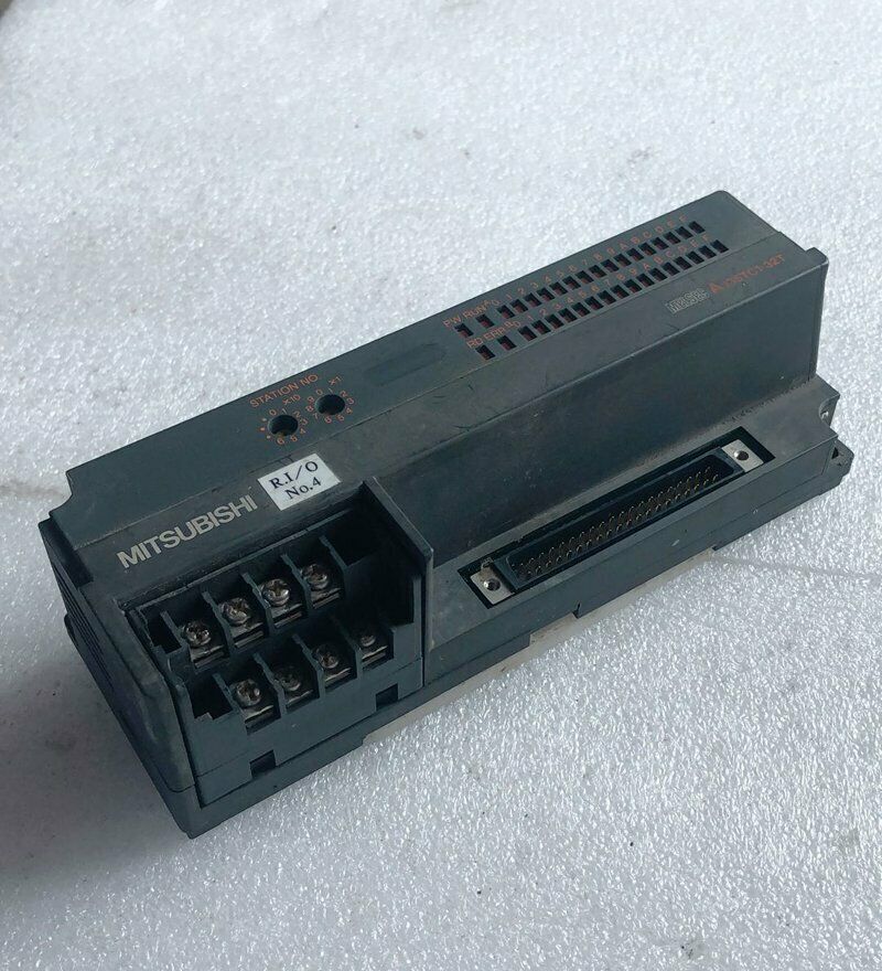 Mitsubishi MELSEC OUTPUT UNIT AJ35TC1-32T - Tested in good condition - MITSUBISHI