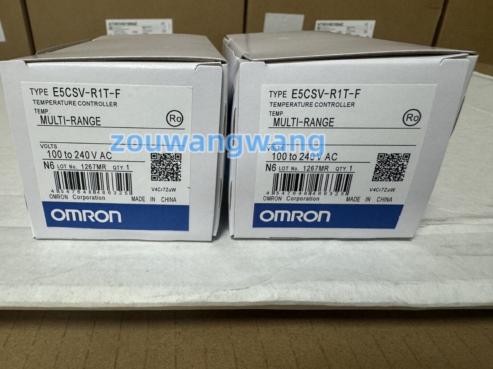new In Box Omron E5CSV-R1T-F E5CSVR1TF Temperature Controller - OMRON