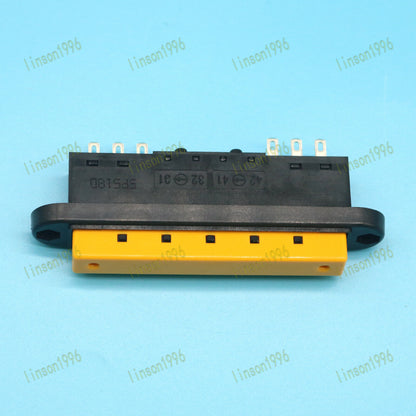 1PCS Robot Enable Switch Module IDEC HE2B-M2 Industrial Controller with 4-20MA Input Output - IDECCUBE