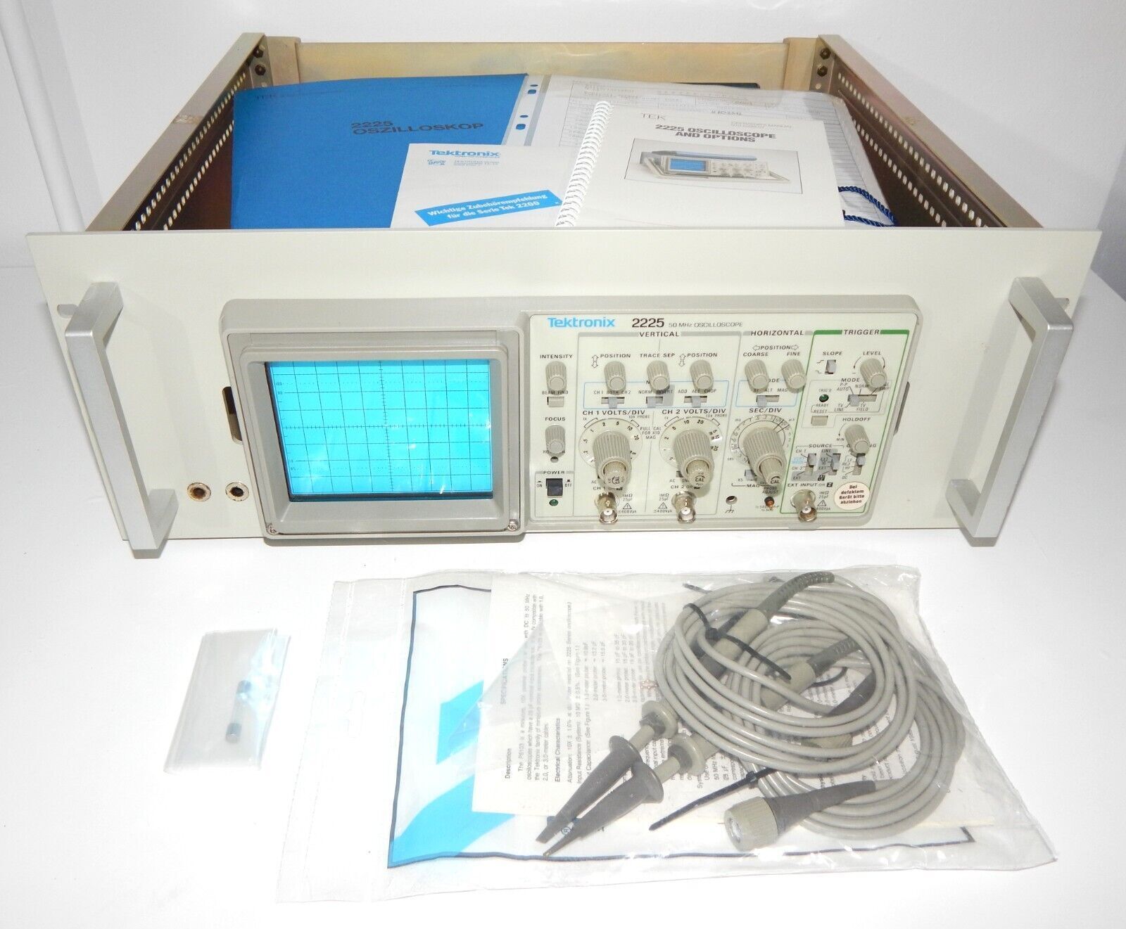 TEKTRONIX 2225 Oscilloscope 50MHz Rackmount Probe - TEKTRONIX