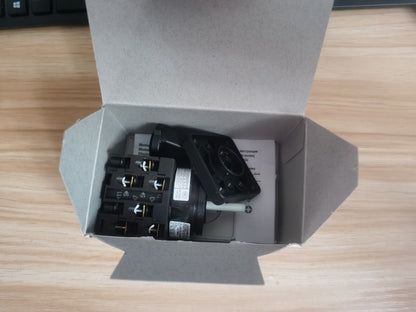 new 1PCS Eaton Moeller T0-3-8212/E Switch - EATON MOELLER