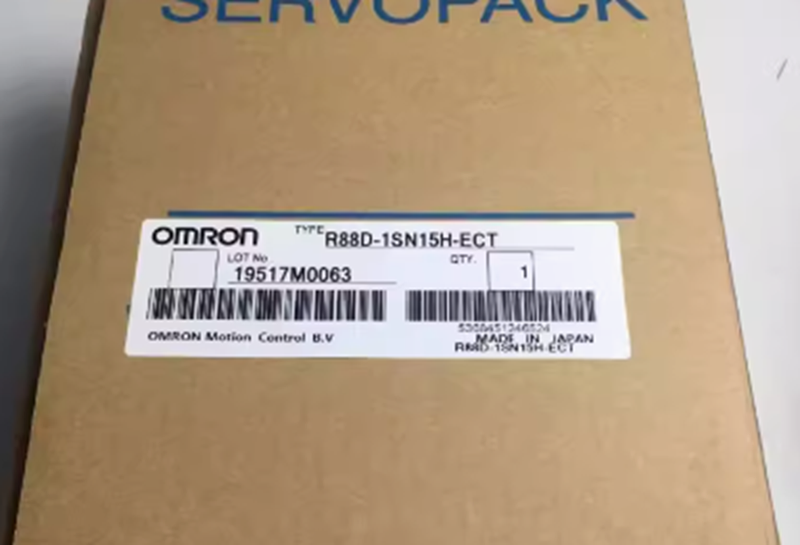 Omron R88D1SN15HECT Servo Drive - OMRON