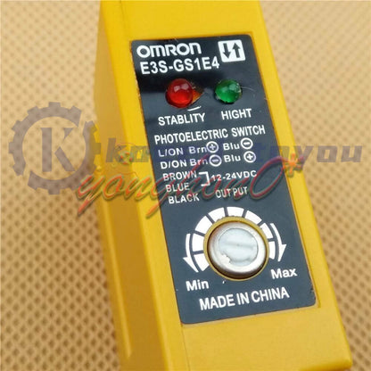 1Pcs Omron E3S-GS1E4 Photoelectric Switch
