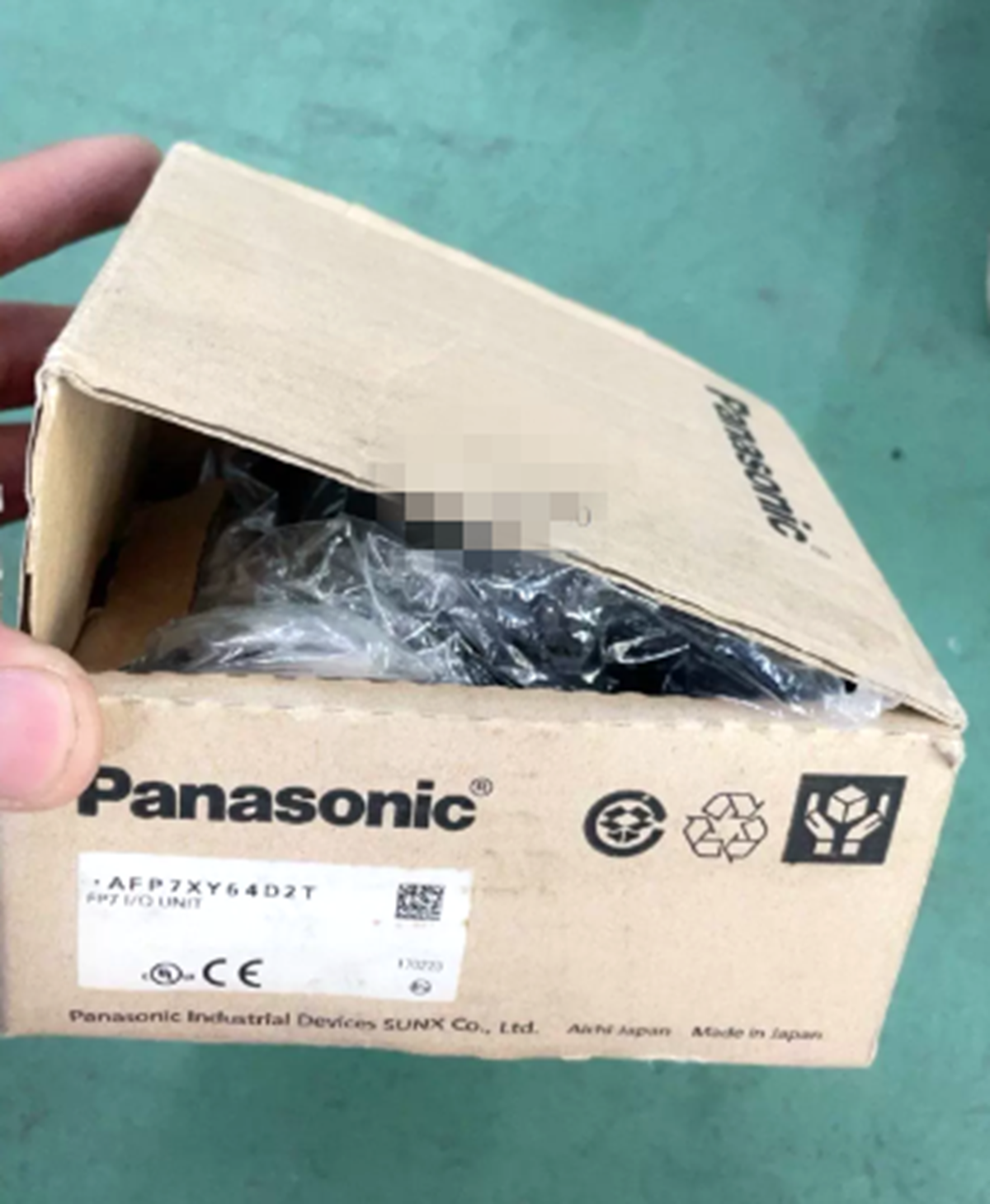 PANASONIC AFP7XY64D2T PLC Input Output Unit - PANASONIC