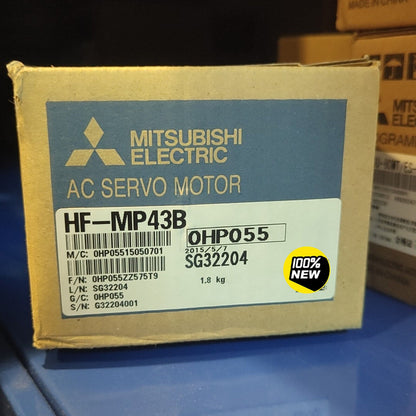 1PC HF-MP43B Servo Motor Mitsubishi In Box - MITSUBISHI
