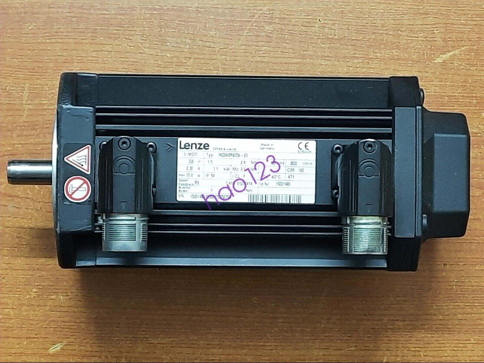 1 PCS MDSKSRS056-23 LENZE Servo Motor In Box - LENZE
