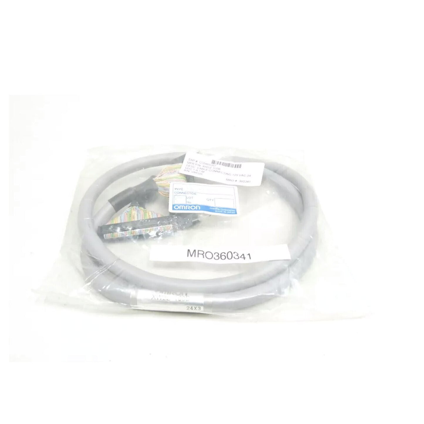 new OMRON XW2Z-100B PLC Programming Cable - OMRON