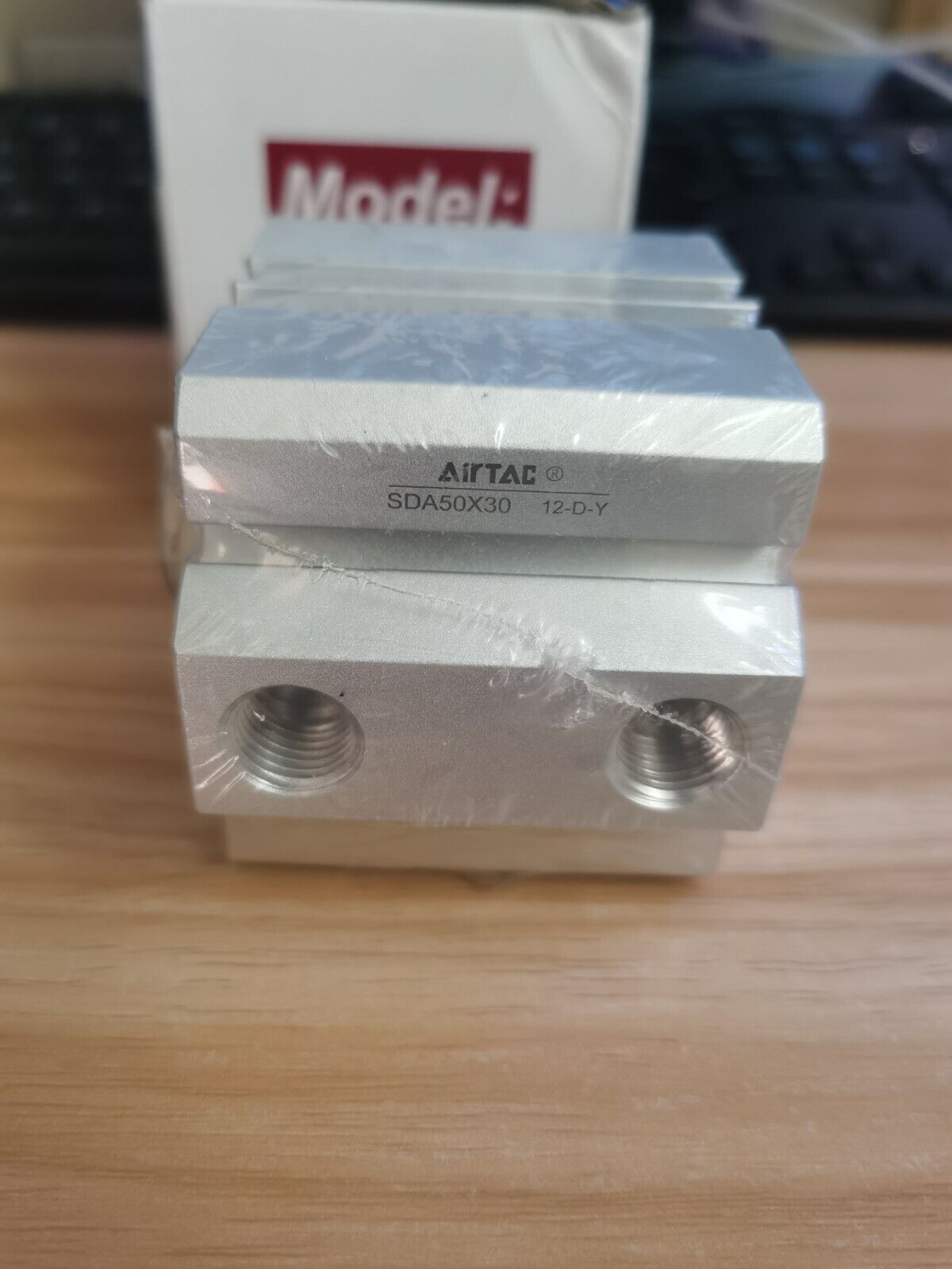 new 1PC AirTAC SDA50X30 Cylinder Ship - VIKTOR