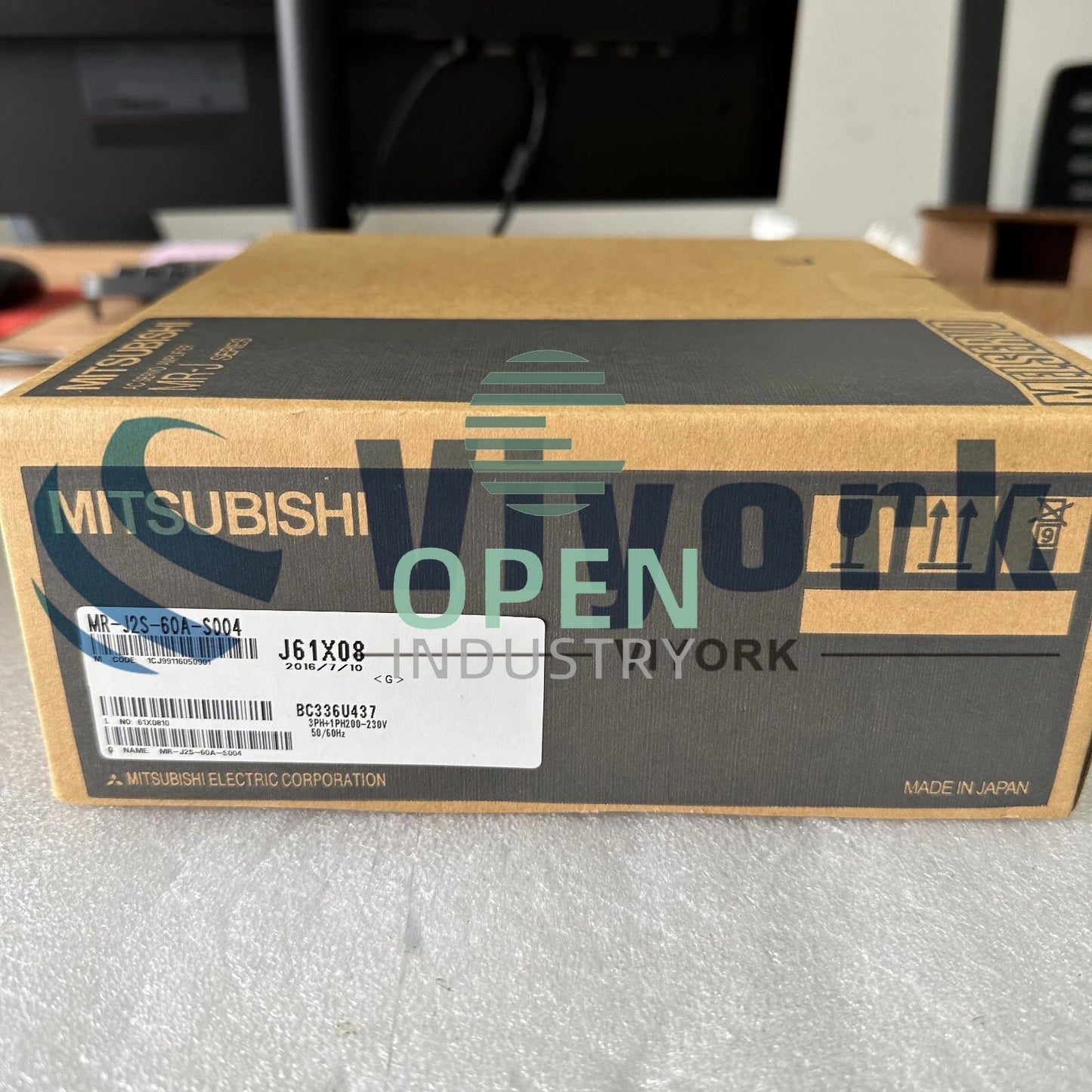 1PCS Mitsubishi MR-J2S-60A-S004 SERVO AMPLIFIER 200-230VAC 50/60HZ