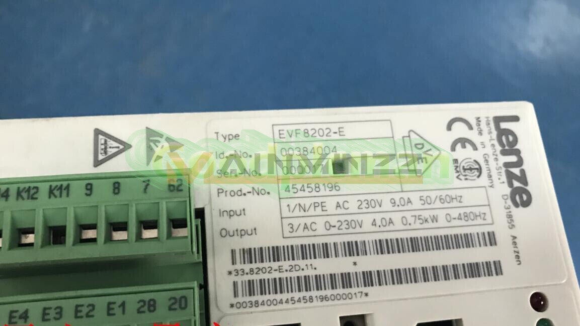 One Lenze EVF8202-E Frequency Inverter
