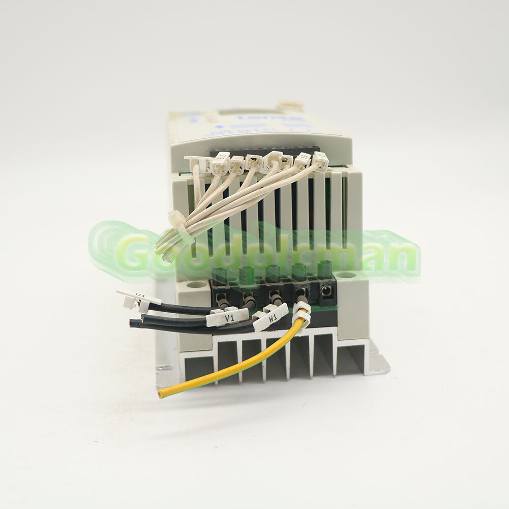 Lenze frequency converter ESMD751X2SFA 1Pcs*
