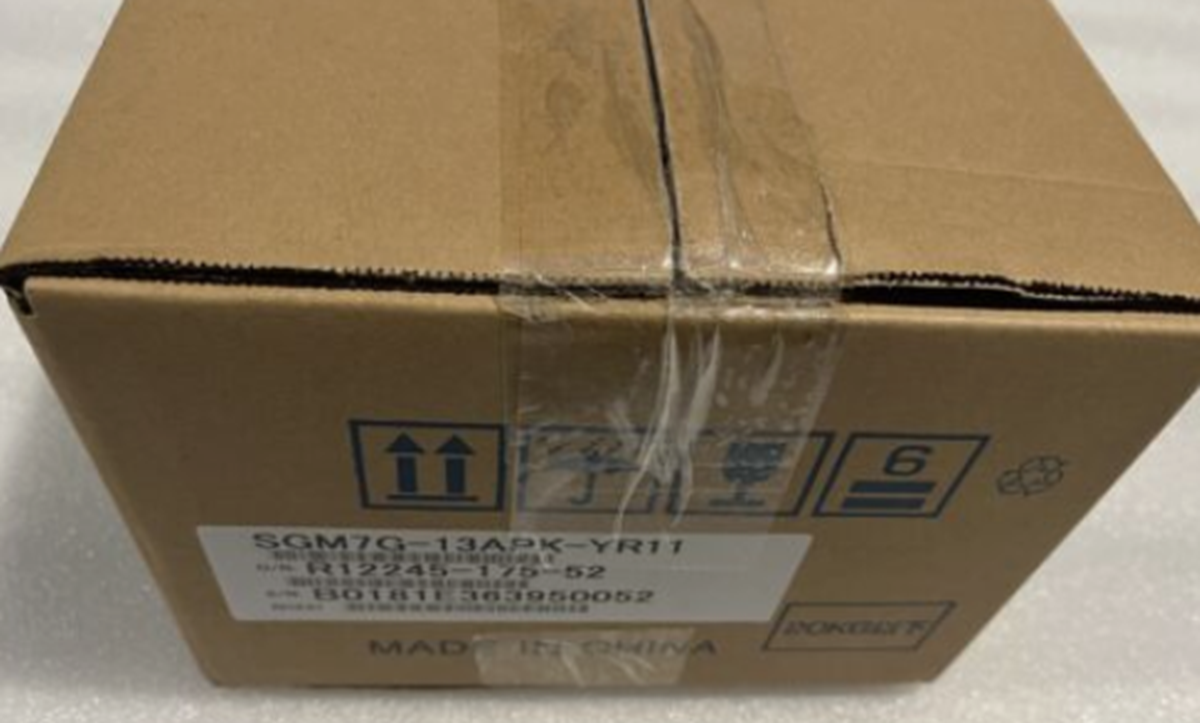 Yaskawa SGM7G-13APK-YR11 Servo Motor - YASKAWA