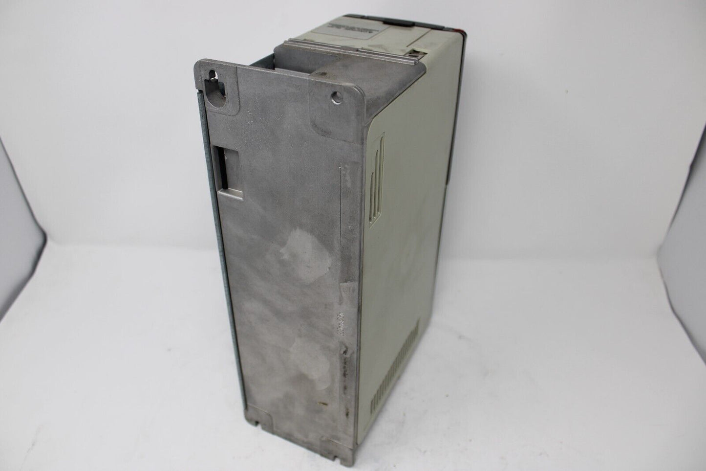 used Allen Bradley 20BC5P0A0AYNANC0 PowerFlex 700 - ALLEN BRADLEY