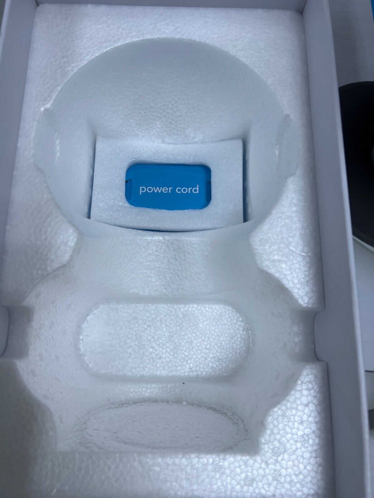 new Jibo Robot JW1000003 ,The World's First Social Robot -White - JIBO