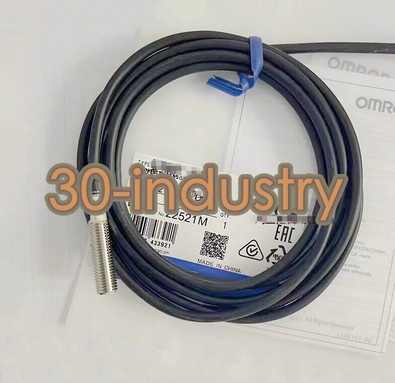 OMRON E2ERZ-X4D2 Proximity Sensor with 2M Cable - OMRON