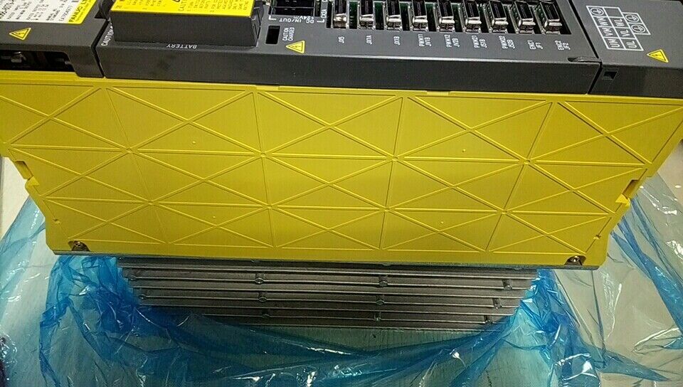 FANUC A06B-6079-H206 SERVO AMPLIFIER - FANUC