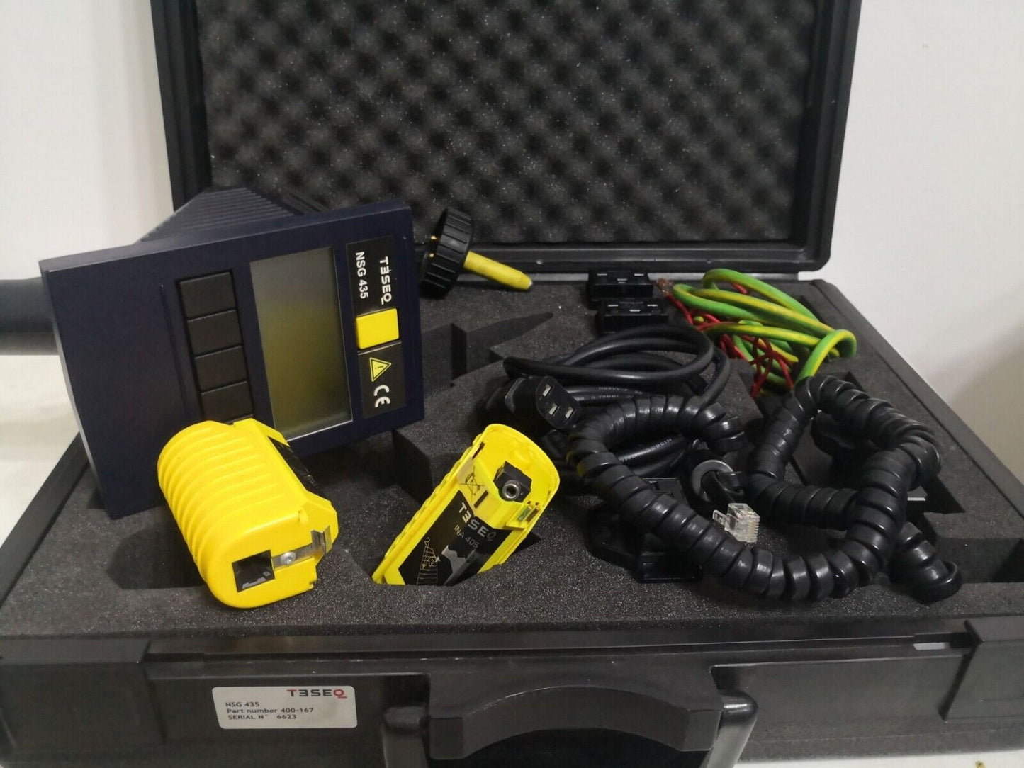 used Schaffner Teseq NSG435 ESD Simulator, 200V to 16kV, true air-discharge voltage - SCHAFFNER