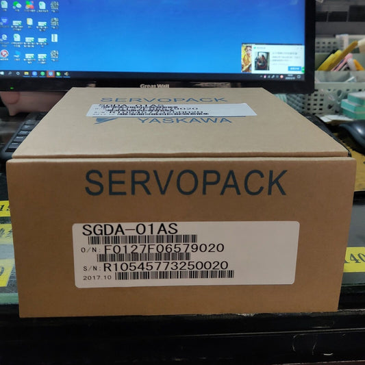 1PCS  YASKAWA SGDA-01AS SGDA01AS Servo Driver In Box ping