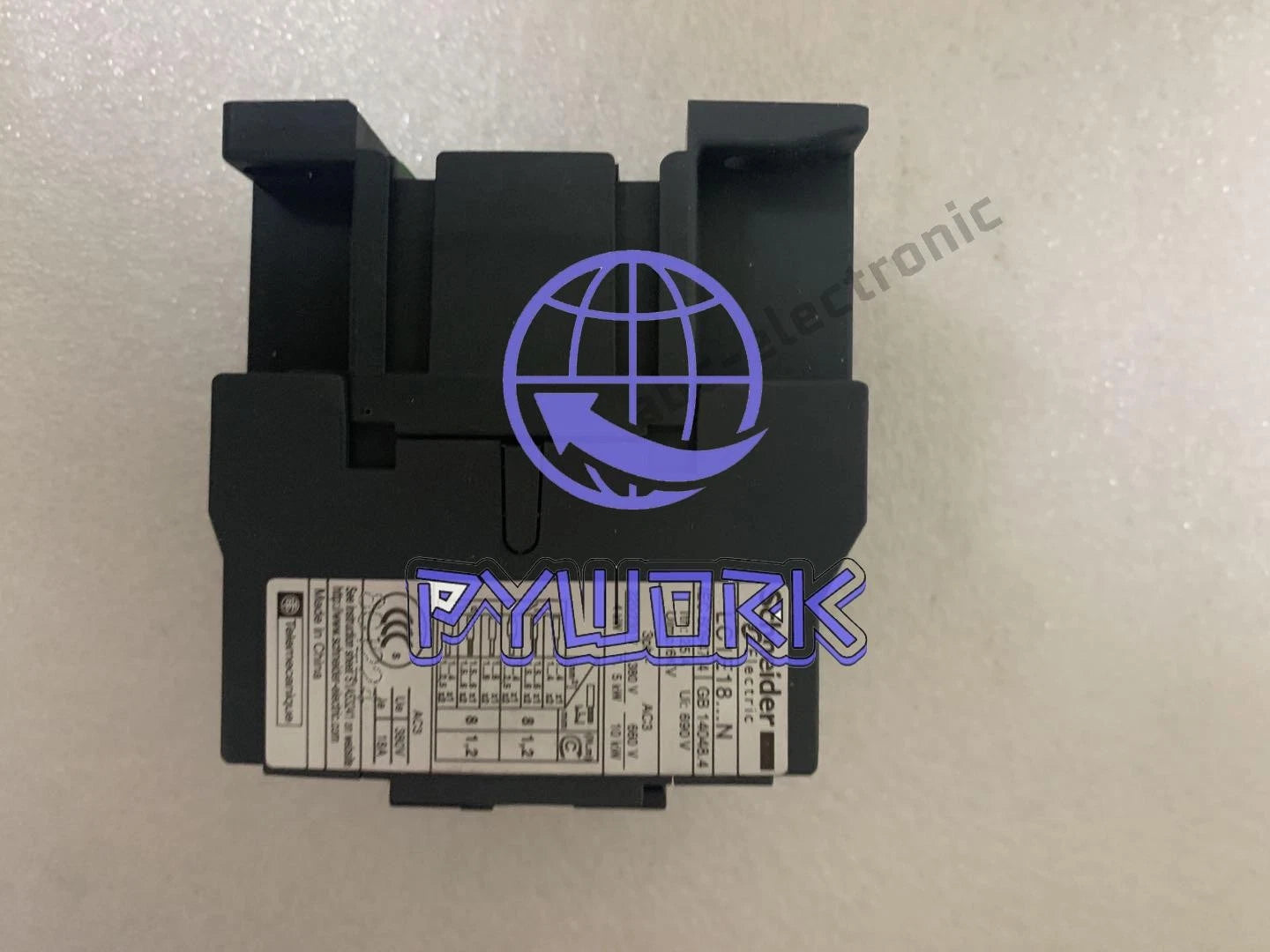 1Pcs Schneider LC1E1810M5N LC1E18...N AC220V~