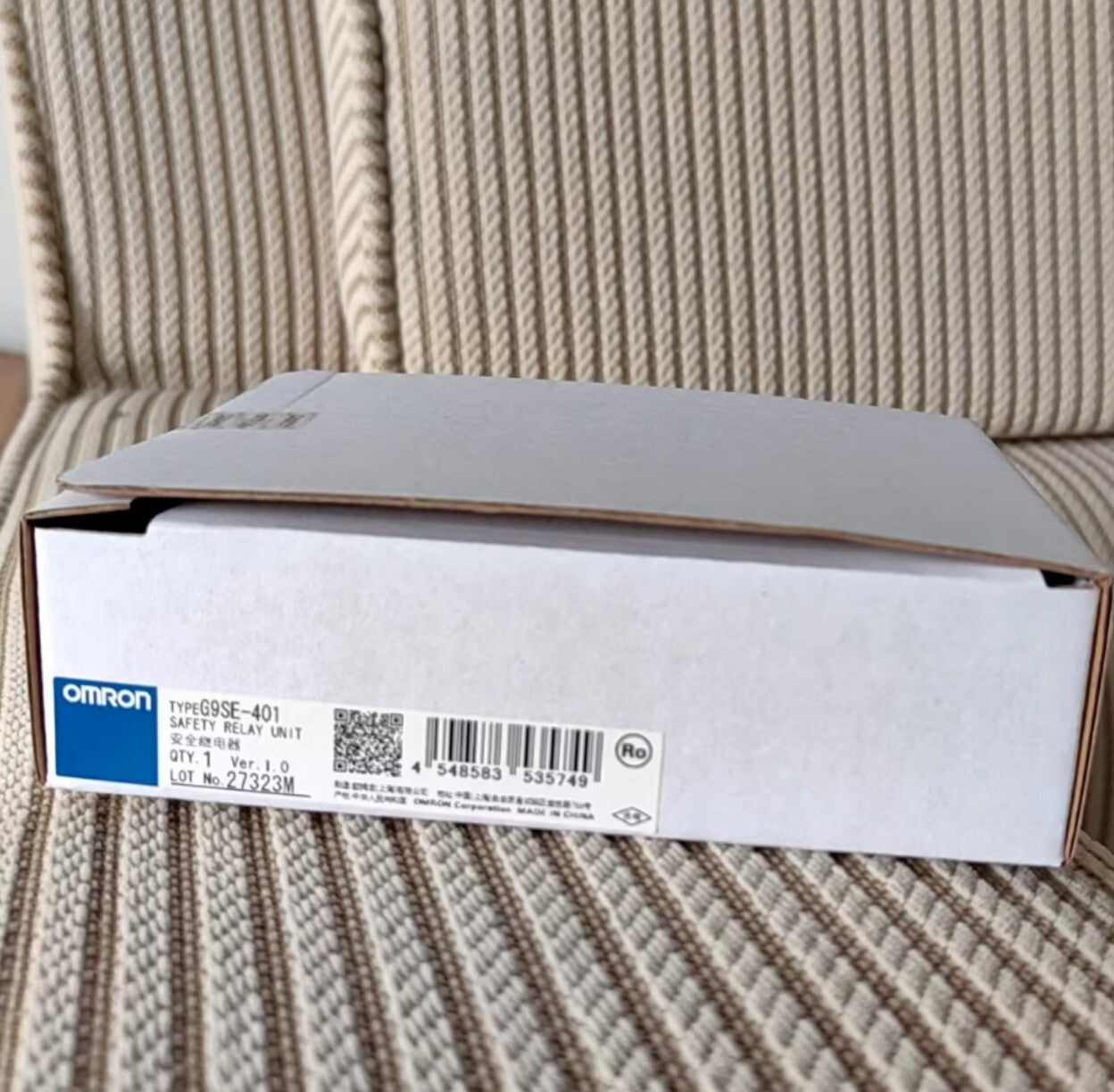 1PC Omron G9SE-401 G9SE401 Safety Relay Unit In Box