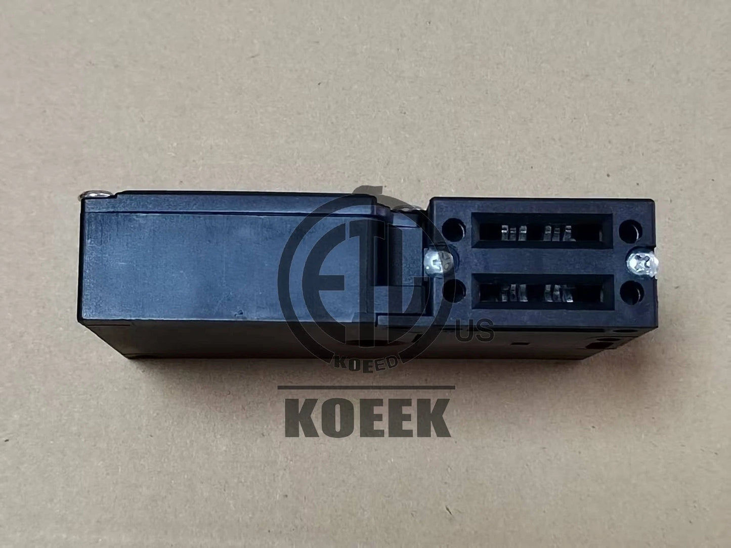 1PCS For Schmersal Safety Door Switch AZM 161CC-12/12RK-024