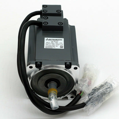 Used ONE Mitsubishi HA-FF33 Projector – Tested in Excellent Condition, Fast Delivery - MITSUBISHI