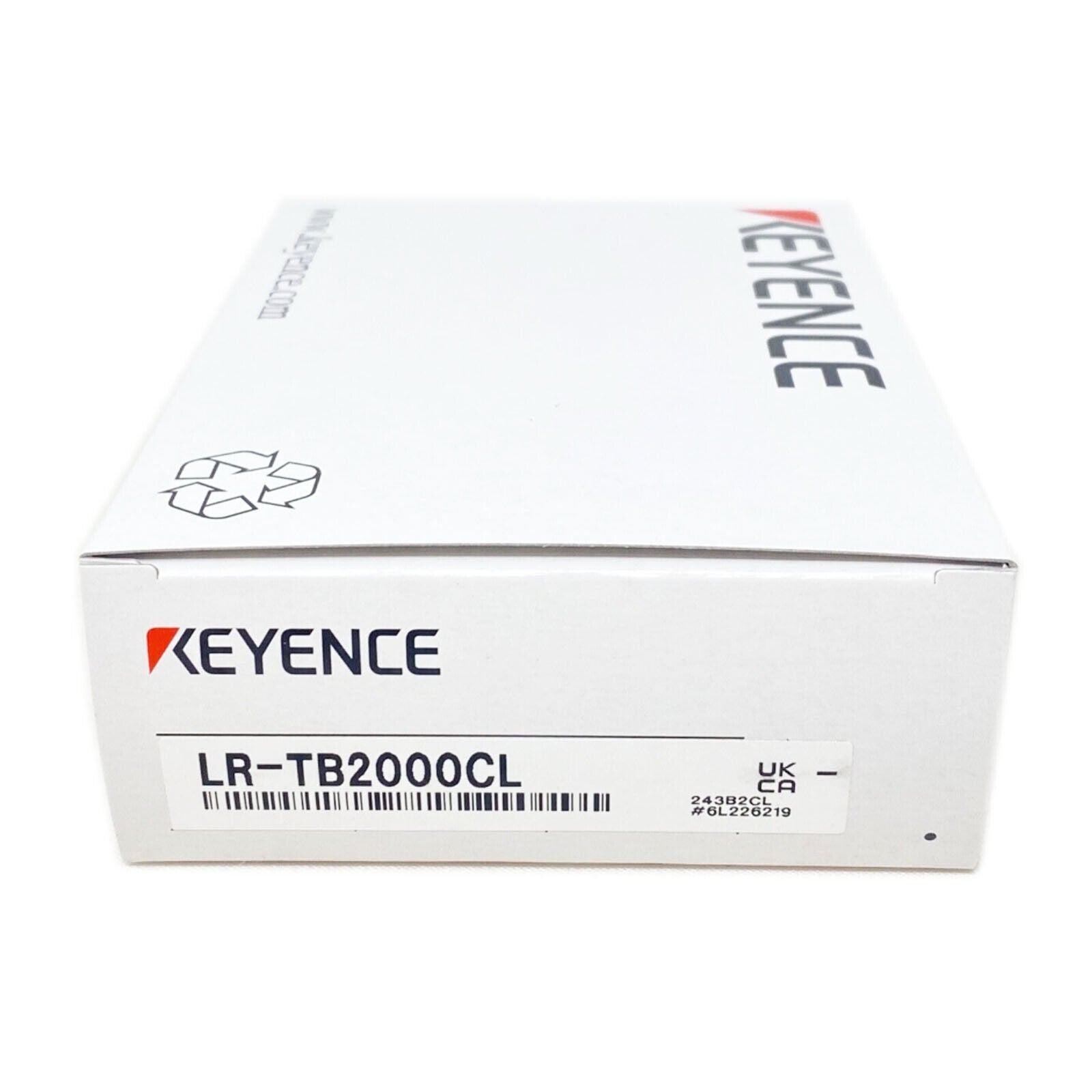 new  In Box KEYENCE LR-TB2000CL Laser Sensor