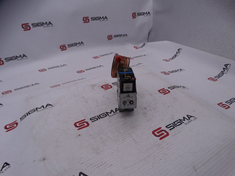 JOHNSON CONTROLS P20EB-1C AIR PRESSURE REGULATOR - JOHNSON CONTROLS