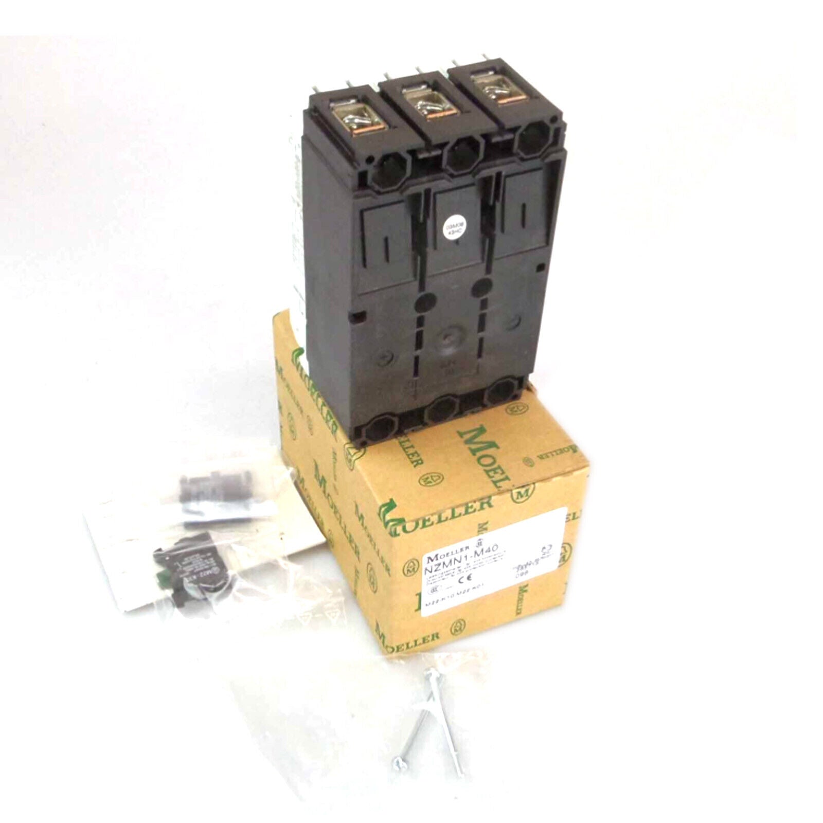 new 1PCS Moeller circuit breaker NZMN1-M40 Moeller