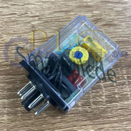 Micro DC motor speed controller 8-pin 220V regulator 150K motor speed controller