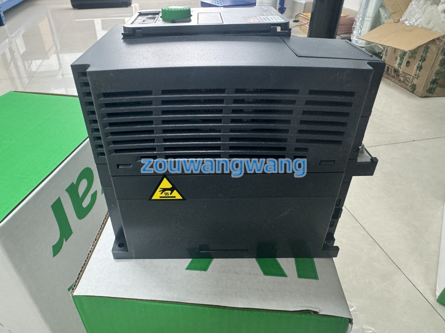 new ATV320U40N4C frequency converter ATV320U40N4C can accelerate shipme