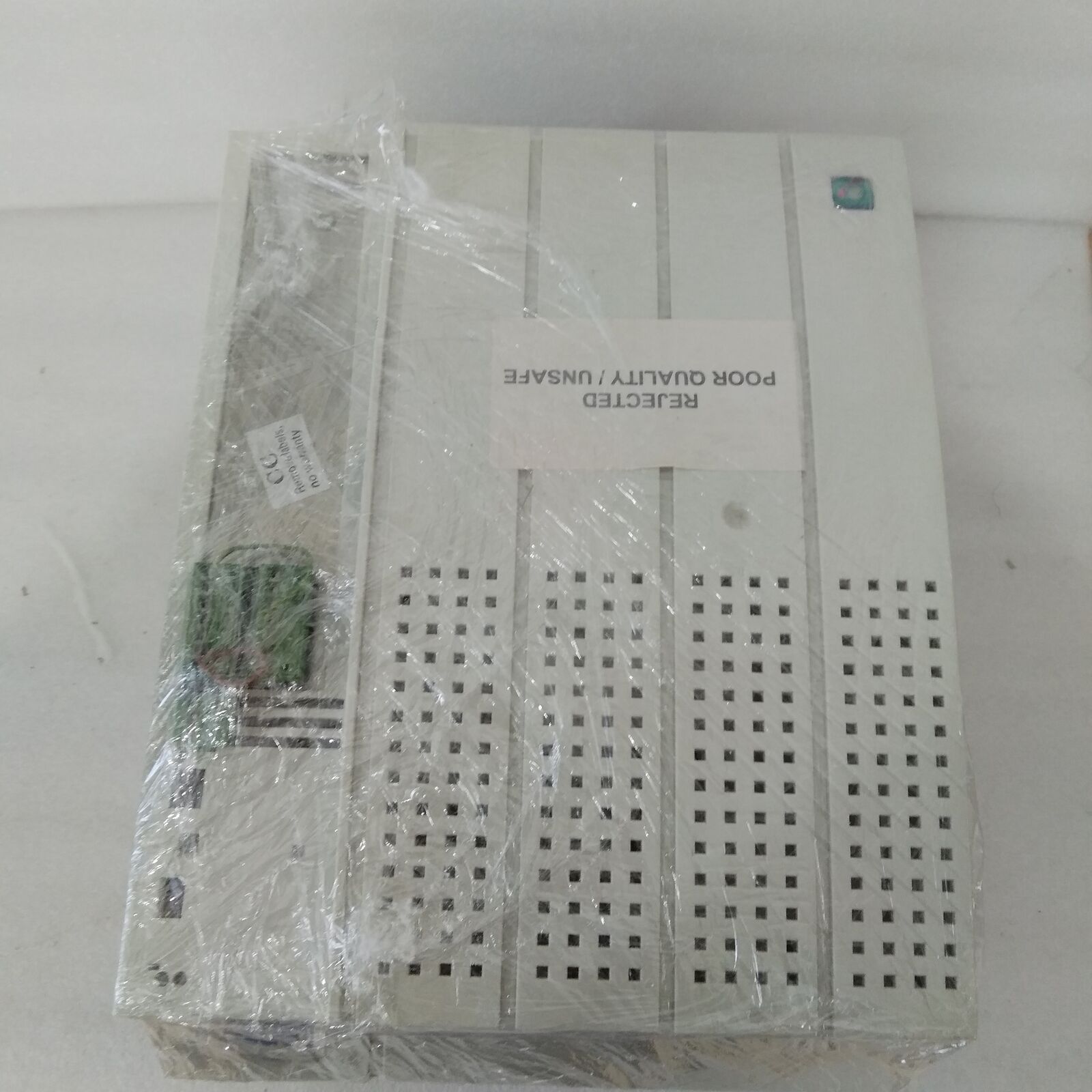 Used Lenze INVERTER EVF8221-E refurbished, high efficiency inverter, 220V 50Hz, 1500W - LENZE