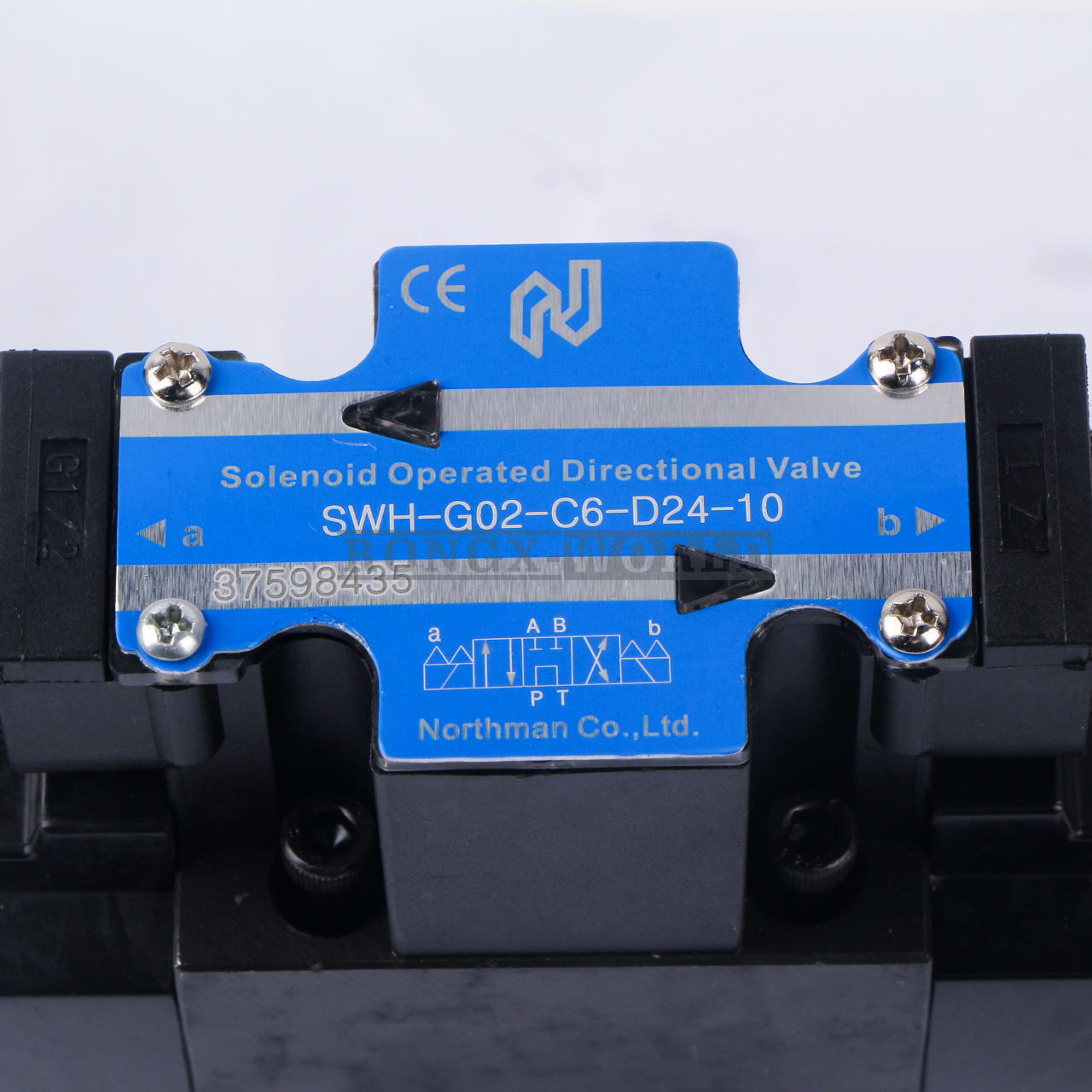 New-in-Box hydraulic solenoid valve SWH-G02-C6-D24-10 - NORTHMAN