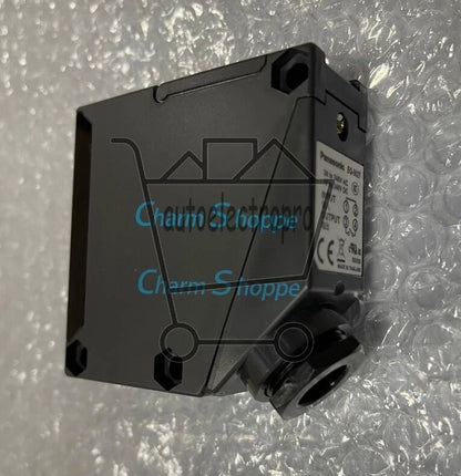 1PCS Photoelectric Sensor EQ-502T EQ502T Panasonic