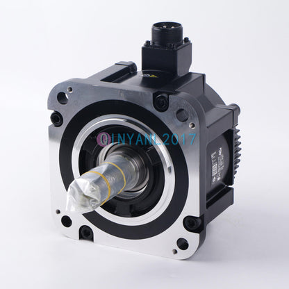 Yaskawa SERVO MOTOR SGM7G-30AF - YASKAWA