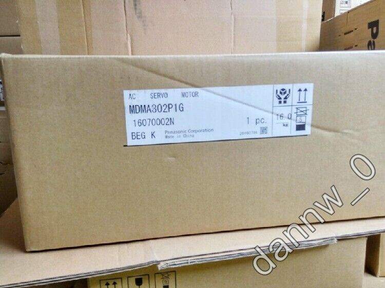 New Panasonic MDMA302P1G AC Servo Motor - PANASONIC
