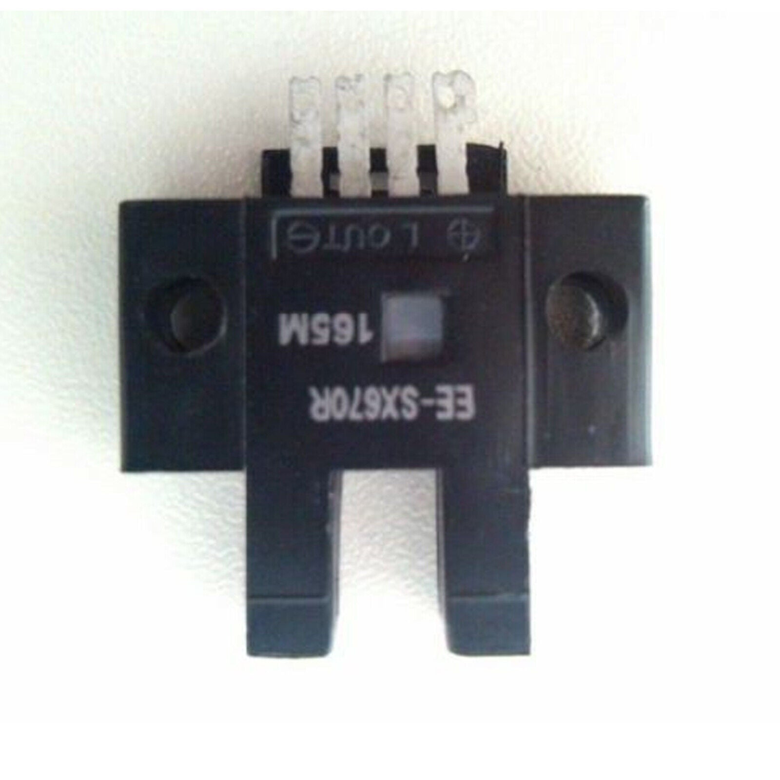 10PCS OMRON EE-SX670R Photo Micro Sensor PNP Ship - OMRON